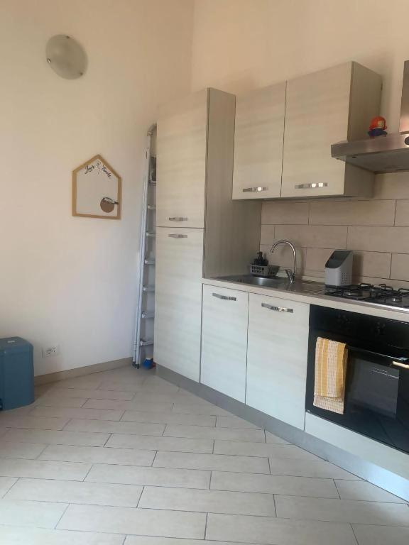 Odeon Apartment In Centro A Livorno Luaran gambar